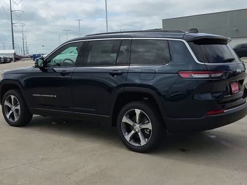 New 2026 Jeep Grand Cherokee L Limited RWD image 6