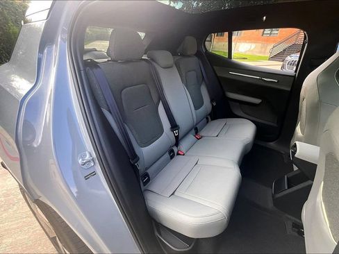 New 2026 Volvo EX30 Plus w/ Protection Package Premier AWD/4WD image 7