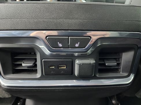 Used 2021 Chevrolet Silverado 2500 High Country w/ Z71 Off-Road Package image 39