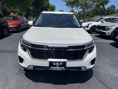 Used 2025 Kia Seltos EX w/ EX Sunroof Package AWD/4WD image 12