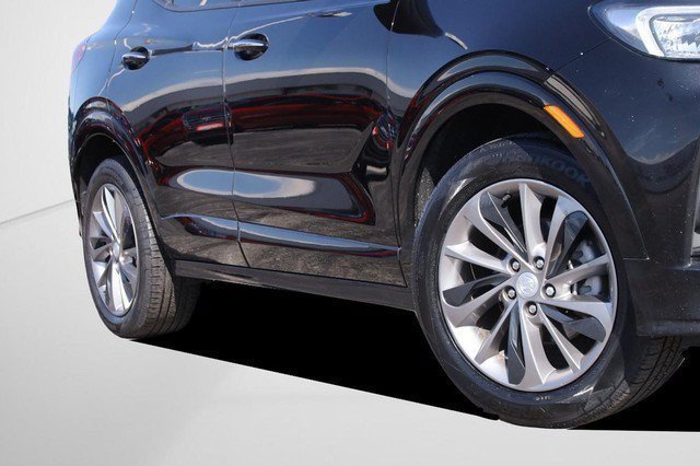 Used 2022 Buick Encore GX Select w/ Sport Touring Package FWD image 3