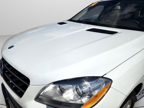 Used 2014 Mercedes-Benz ML 350 ML350 4MATIC w/ Premium 1 Package image 23