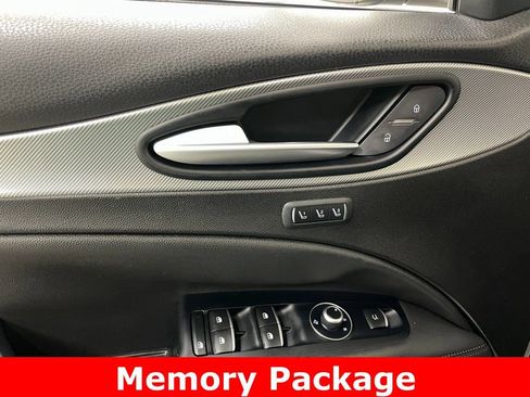 Used 2018 Alfa Romeo Stelvio Ti Sport AWD/4WD image 8