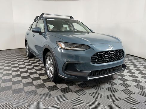 Used 2025 Honda HR-V LX image 19