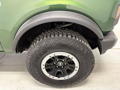 Used 2023 Ford Bronco Big Bend w/ Sasquatch Package AWD/4WD image 21