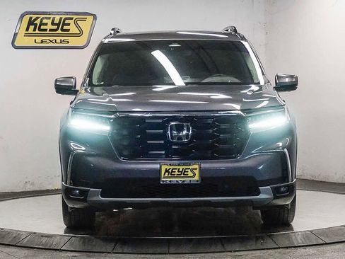 Used 2023 Honda Pilot Elite image 7