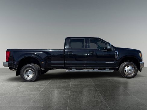 Used 2019 Ford F350 Lariat w/ Lariat Ultimate Package image 8