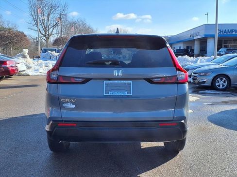 Used 2026 Honda CR-V LX image 5