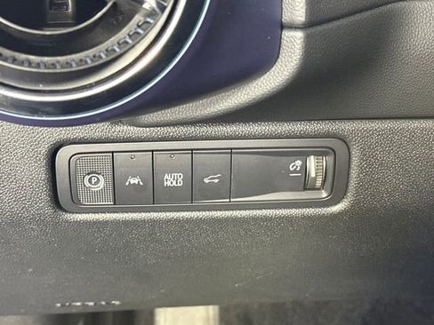 Used 2025 Chevrolet Equinox EV LT w/ Convenience Package image 19