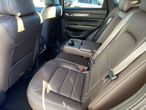 New 2025 MAZDA CX-5 Signature image 18