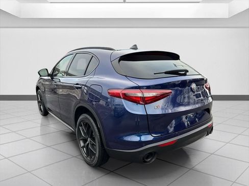Used 2020 Alfa Romeo Stelvio AWD w/ Nero Edizione image 5