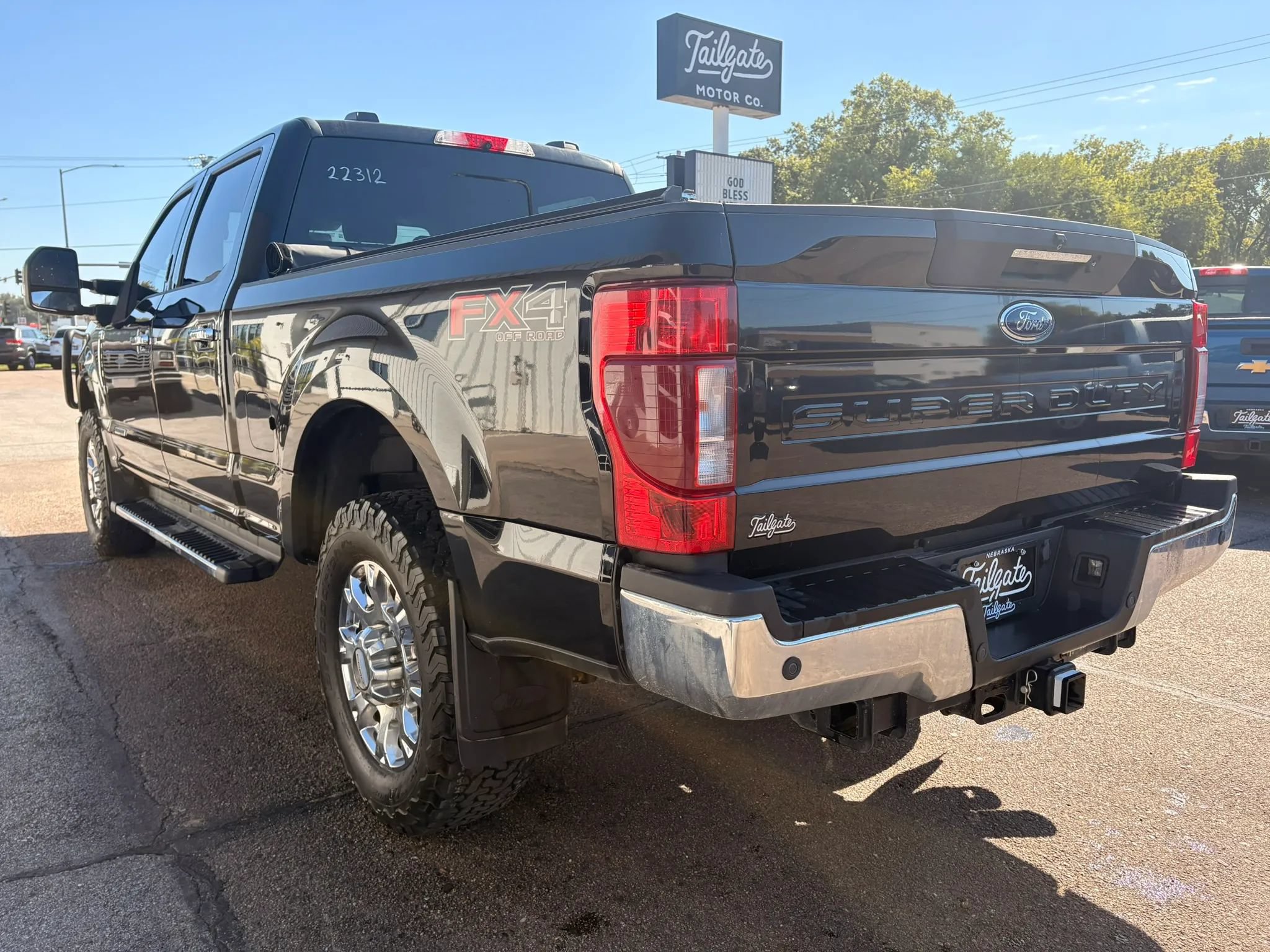 Used 2020 Ford F350 Lariat w/ Lariat Ultimate Package AWD/4WD image 5