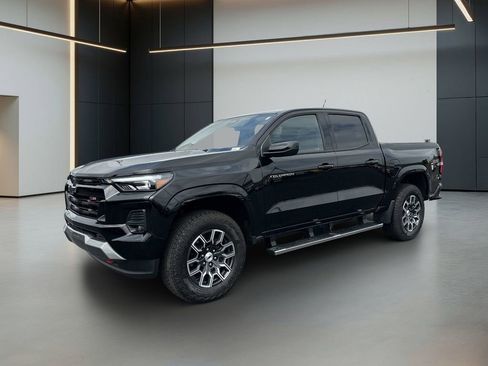 Certified 2024 Chevrolet Colorado Z71 w/ Z71 Convenience Package 2 AWD/4WD image 1