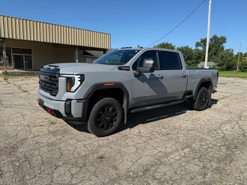 Used 2024 GMC Sierra 3500 AT4 w/ AT4 Premium Plus Package AWD/4WD image 1