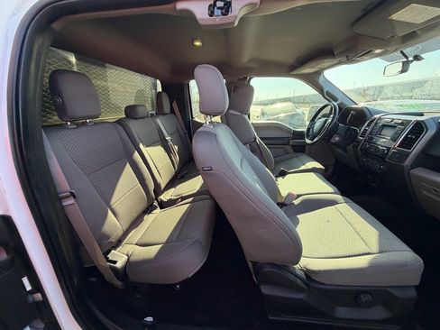 Used 2015 Ford F150 XLT w/ Equipment Group 301A Mid image 40