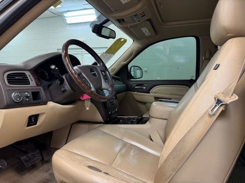 Used 2013 GMC Yukon Denali image 13
