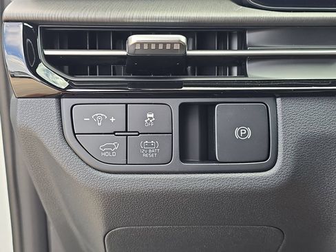 New 2026 Kia Sportage X-Line AWD/4WD image 30