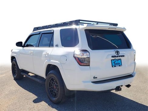 Used 2020 Toyota 4Runner SR5 Premium w/ Moonroof Package image 3
