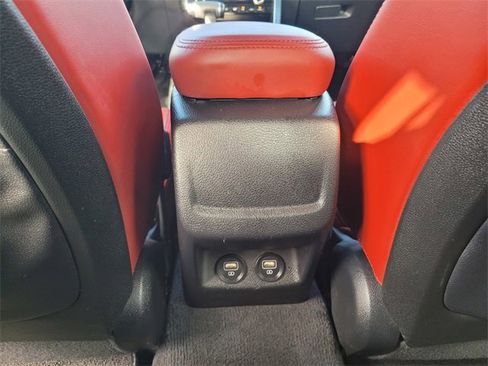 Used 2024 Kia K5 GT-Line w/ GT-Line Premium Package image 17