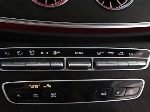 Used 2023 Mercedes-Benz E 450 4MATIC Coupe image 57