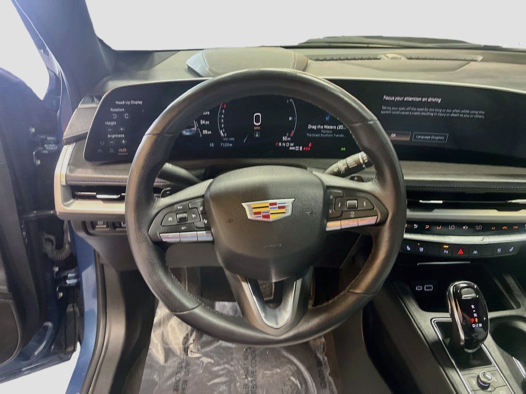 Used 2024 Cadillac XT4 Sport AWD/4WD image 11