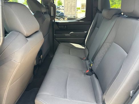 Used 2025 Toyota Tacoma SR AWD/4WD image 34