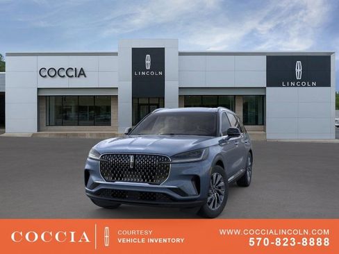 New 2026 Lincoln Aviator AWD image 2