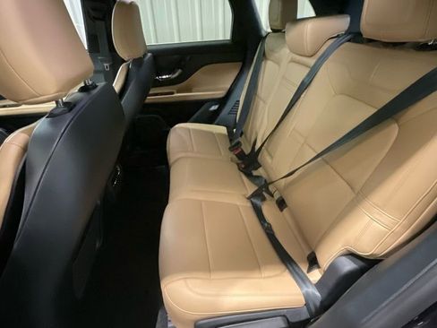 Used 2021 Lincoln Corsair Reserve w/ Equipment Group 201A image 11