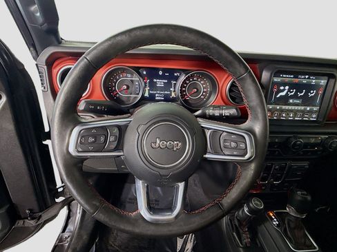 Used 2020 Jeep Wrangler Unlimited Rubicon w/ Uconnect 4C Nav & Sound Group image 13