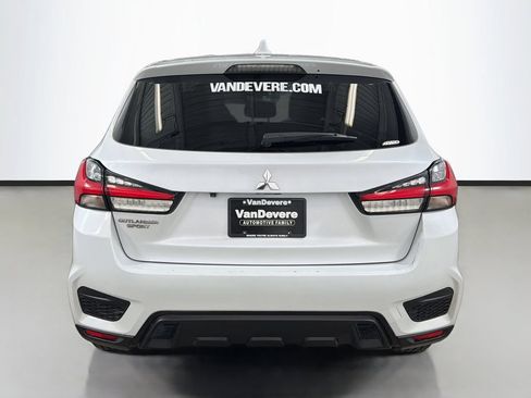 Used 2023 Mitsubishi Outlander Sport AWD image 8