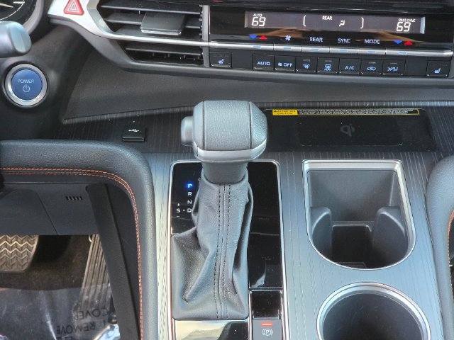 Used 2024 Toyota Sienna XSE w/ XSE Plus Package AWD/4WD image 29