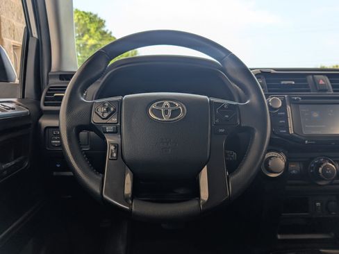 Used 2016 Toyota 4Runner Trail AWD/4WD image 23