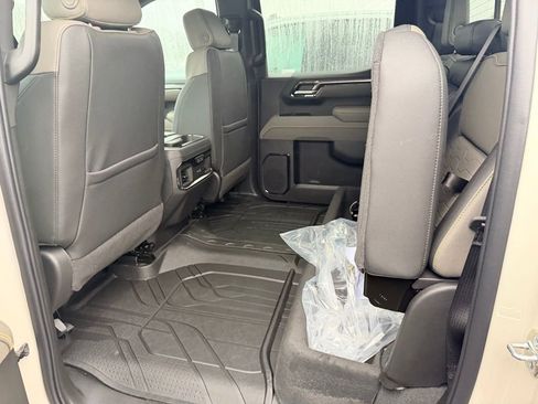 New 2026 Chevrolet Silverado 1500 ZR2 AWD/4WD image 33