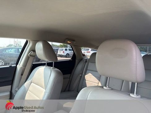 Used 2005 Dodge Magnum R/T AWD/4WD image 9