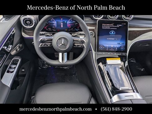New 2026 Mercedes-Benz GLC 300 image 11