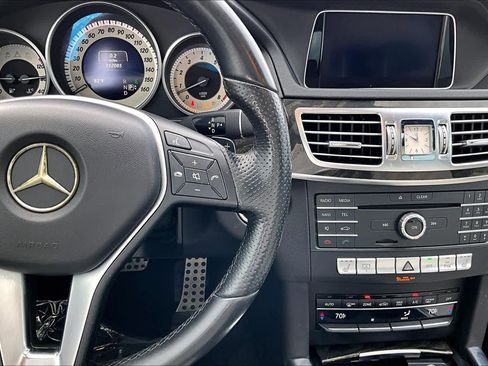 Certified 2016 Mercedes-Benz E 350 Sedan image 22