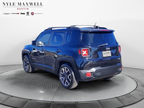 Used 2016 Jeep Renegade Latitude image 12