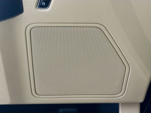 Used 2019 Ford F150 XLT image 21