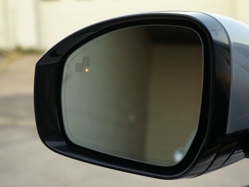 Used 2019 Land Rover Range Rover Sport HSE image 28