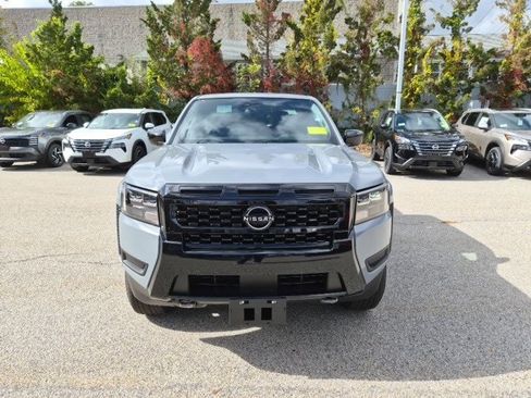New 2026 Nissan Frontier SV w/ SV Convenience Package image 3