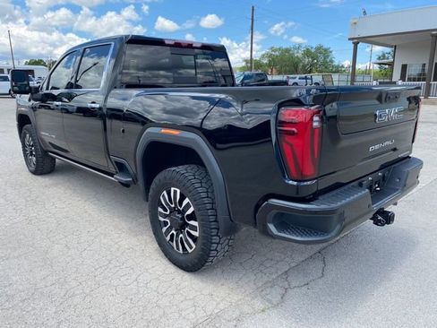Used 2025 GMC Sierra 2500 Denali Ultimate AWD/4WD image 4