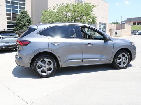 Used 2024 Ford Escape ST-Line Select w/ Tech Pack #2 AWD/4WD image 7