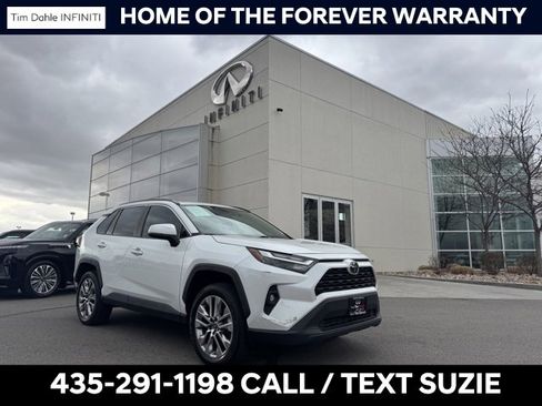 Used 2023 Toyota RAV4 XLE Premium image 1