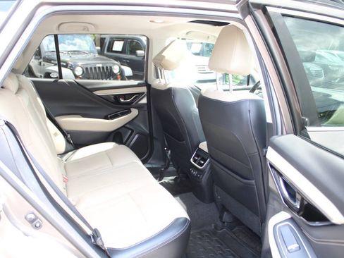 Used 2021 Subaru Outback Limited XT AWD/4WD image 30