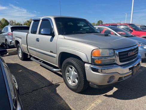 Used 2005 GMC Sierra 1500 SLE image 18