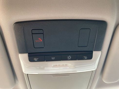 New 2025 Mitsubishi Outlander SE image 33