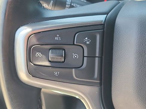 Used 2024 Chevrolet Suburban LT AWD/4WD image 23