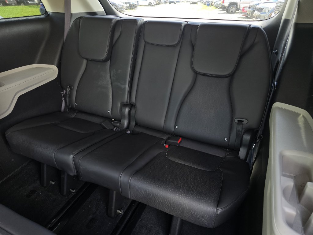 Certified 2024 Kia Carnival SX FWD image 16
