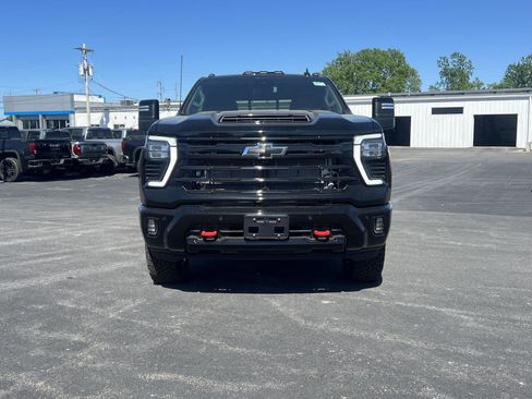 New 2026 Chevrolet Silverado 2500 LT w/ Trail Boss Package AWD/4WD image 2