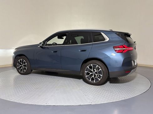 Used 2025 BMW X3 xDrive30 w/ Convenience Package AWD/4WD image 3
